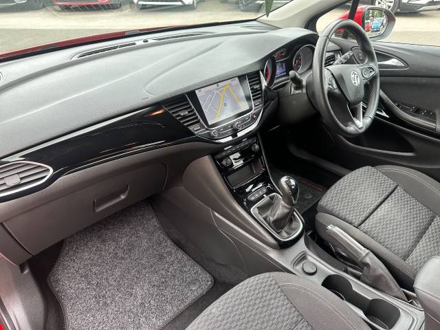 2019 Vauxhall Astra 1.4T 16V 150 SRi Nav 5dr