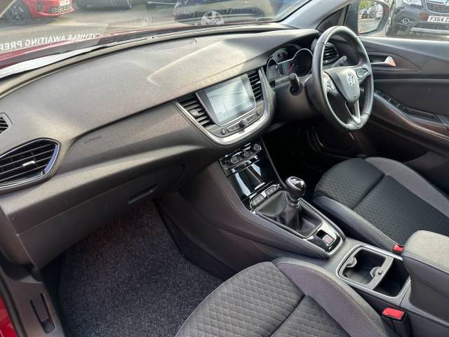 2019 Vauxhall Grandland X 1.2 Turbo Sport Nav 5dr