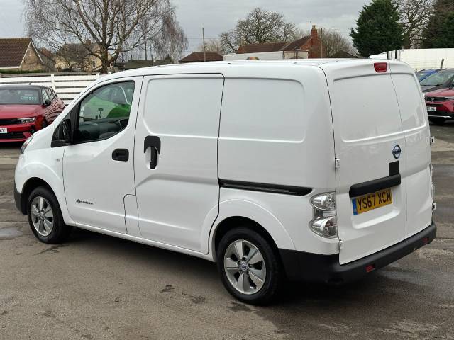 2018 Nissan e-NV200 1.2 Tekna Rapid Plus Van Auto