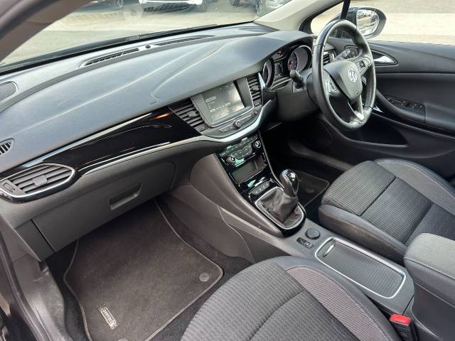2021 Vauxhall Astra 1.2 Turbo 145 Griffin Edition 5dr