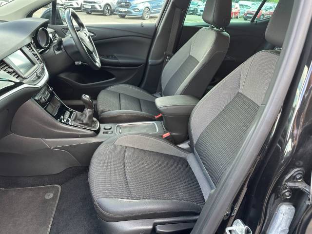 2021 Vauxhall Astra 1.2 Turbo 145 Griffin Edition 5dr