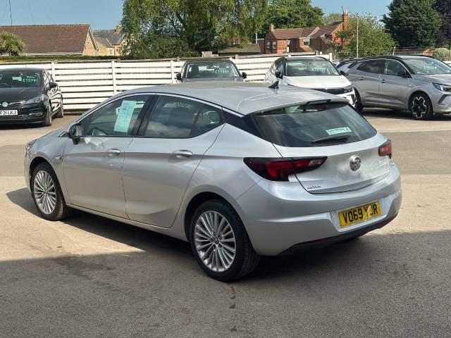 2019 Vauxhall Astra 1.4T 16V 150 Elite Nav 5dr