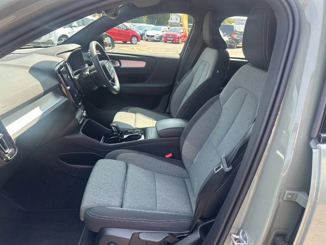 2023 Volvo XC40 2.0 B3 MHEV Plus Dark 5dr DCT Auto