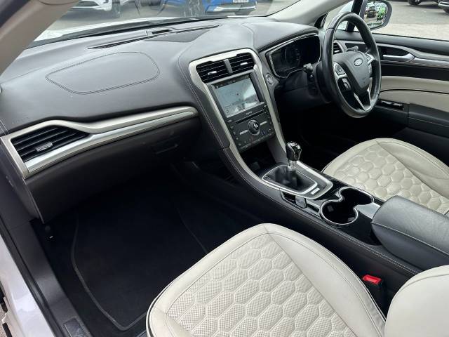 2016 Ford Mondeo Vignale 2.0 TDCi 5dr