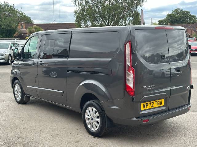 2022 Ford Transit Custom 2.0 EcoBlue 170ps LWB D/Cab Limited NAV Van Auto