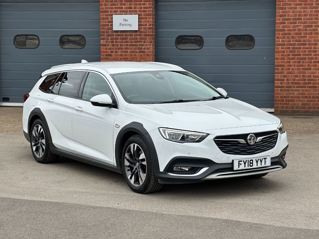 2018 Vauxhall Insignia Country Tourer