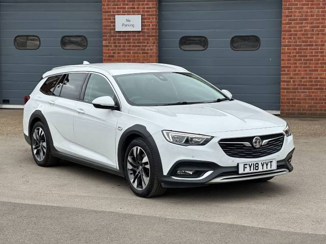 Vauxhall Insignia Country Tourer 2.0 Turbo D 4X4 5dr Estate Diesel White