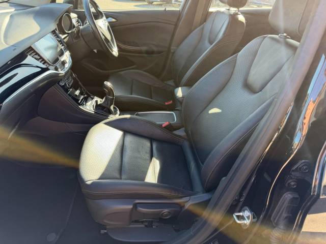 2016 Vauxhall Astra 1.4T 16V 150 Elite Nav 5dr