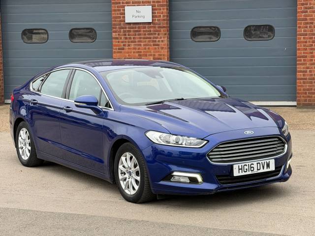 Ford Mondeo 1.5 TDCi ECOnetic Titanium 5dr Hatchback Diesel Blue