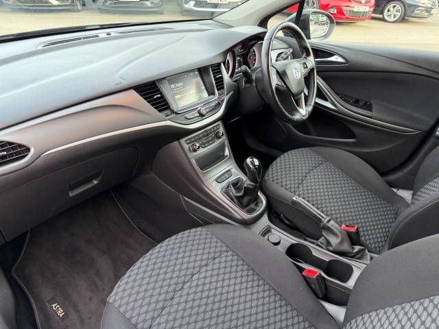 2018 Vauxhall Astra 1.4i 16V SE 5dr