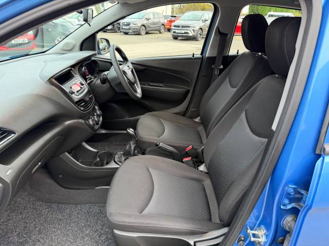 2017 Vauxhall Viva 1.0 SE 5dr [A/C]