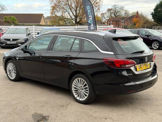 2017 Vauxhall Astra 1.6 CDTi 16V 136 Elite Nav 5dr