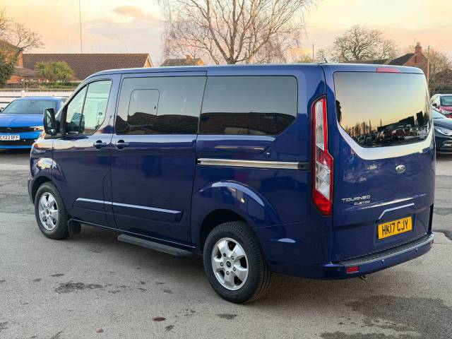 2017 Ford Tourneo Custom 2.0 TDCi 130ps  9 Seater Titanium