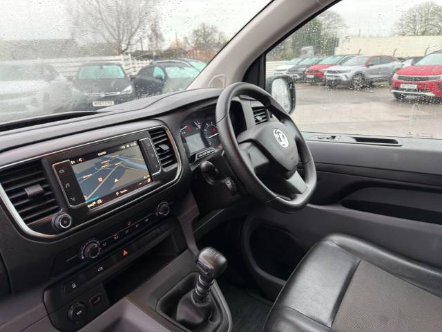 2021 Vauxhall Vivaro 2700 1.5d 100PS Dynamic H1 Van