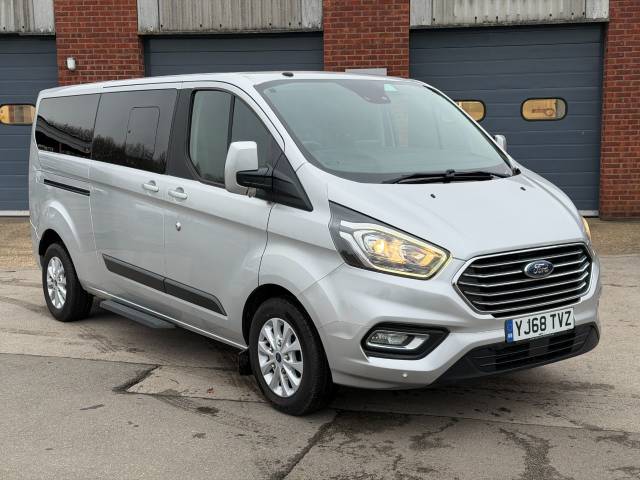 Ford Tourneo Custom 2.0 EcoBlue 105ps 9 Seater Zetec Minibus Diesel Silver