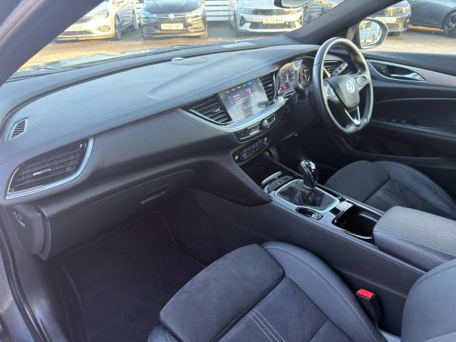 2021 Vauxhall Insignia 1.5 Turbo D Ultimate Nav 5dr