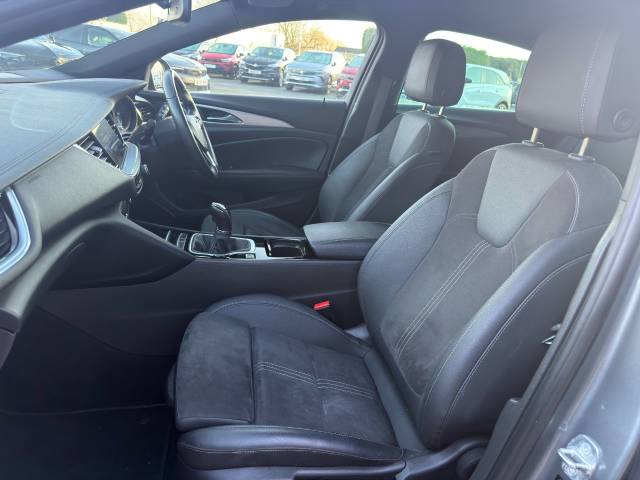 2021 Vauxhall Insignia 1.5 Turbo D Ultimate Nav 5dr