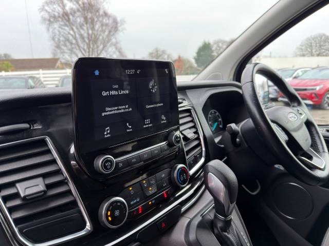 2020 Ford Tourneo Custom 2.0 TOURNEO CUSTOM 320 LWB 9 SEAT TITANIUM