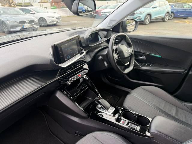 2022 Peugeot 2008 0.0 100kW Allure Premium 50kWh 5dr Auto