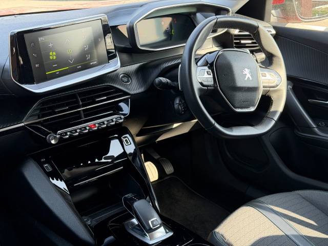 2021 Peugeot 2008 1.2 PureTech 130 Allure Premium 5dr EAT8