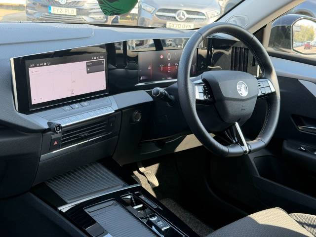 2025 Vauxhall Astra 1.2 Turbo 130 Design 5dr Auto