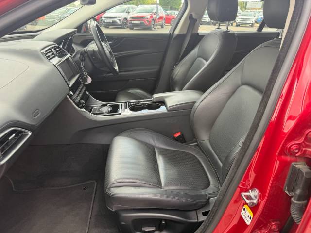 2016 Jaguar XE 2.0d Portfolio 4dr Auto