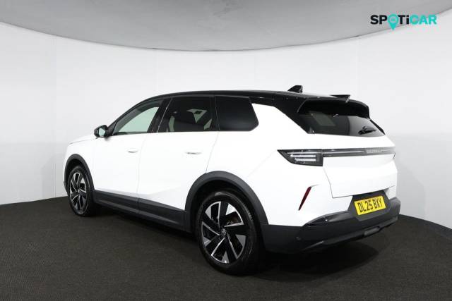 2025 Vauxhall Grandland 1.2 Hybrid [136] Ultimate 5dr e-DCT6 [Pan Roof]