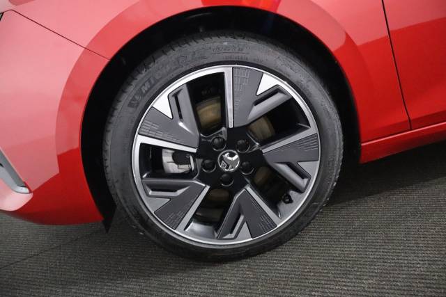 2024 Vauxhall Astra 0.0 115kW Ultimate 54kWh 5dr Auto