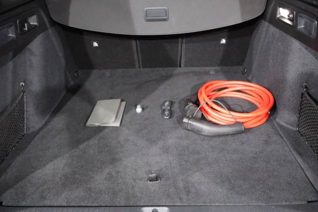 2024 Vauxhall Astra 0.0 115kW Ultimate 54kWh 5dr Auto