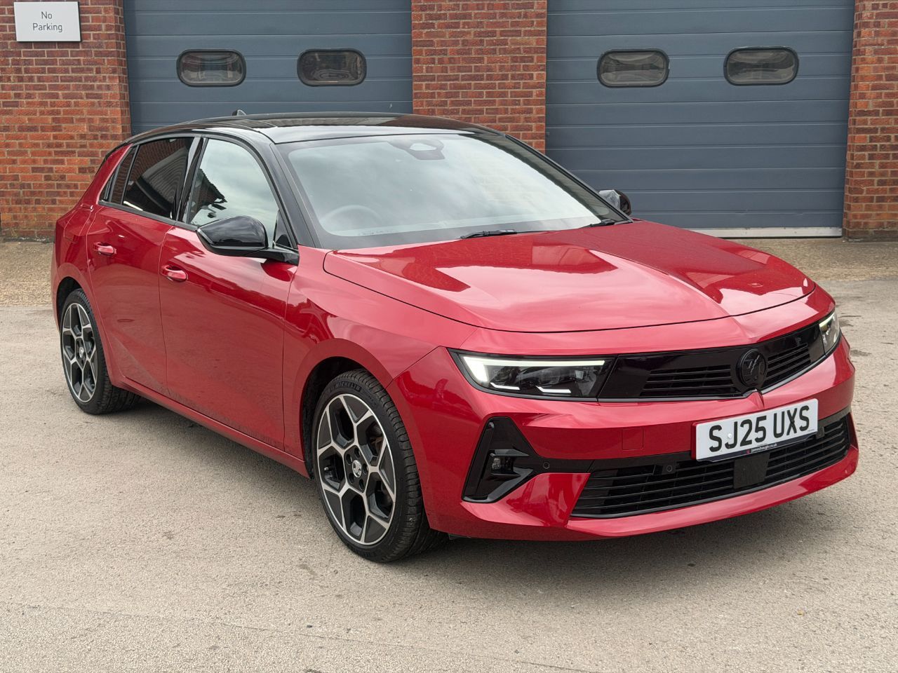 2025 Vauxhall Astra