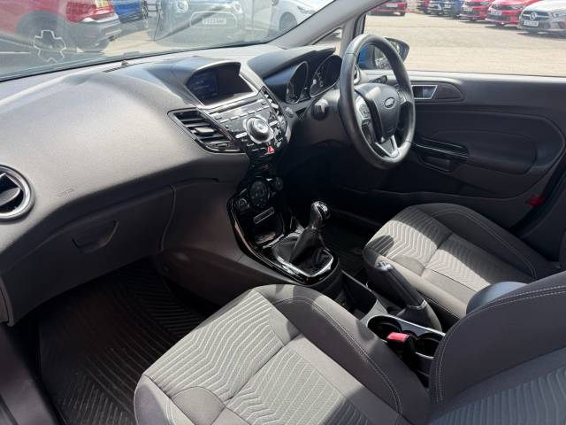 2014 Ford Fiesta 1.6 TDCi Titanium ECOnetic 5dr