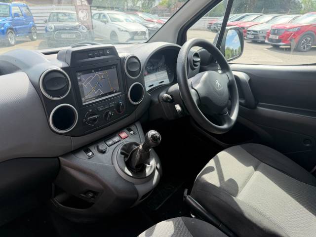 2018 Peugeot Partner 850 1.6 BlueHDi 100 Professional Van [non SS]