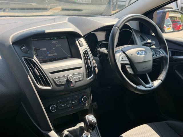 2015 Ford Focus 1.5 TDCi 120 Zetec S 5dr