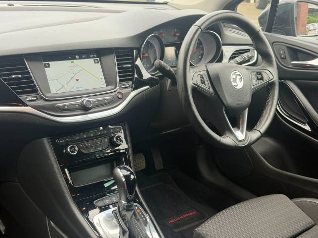 2019 Vauxhall Astra 1.4T 16V 150 Griffin 5dr Auto [Start Stop]