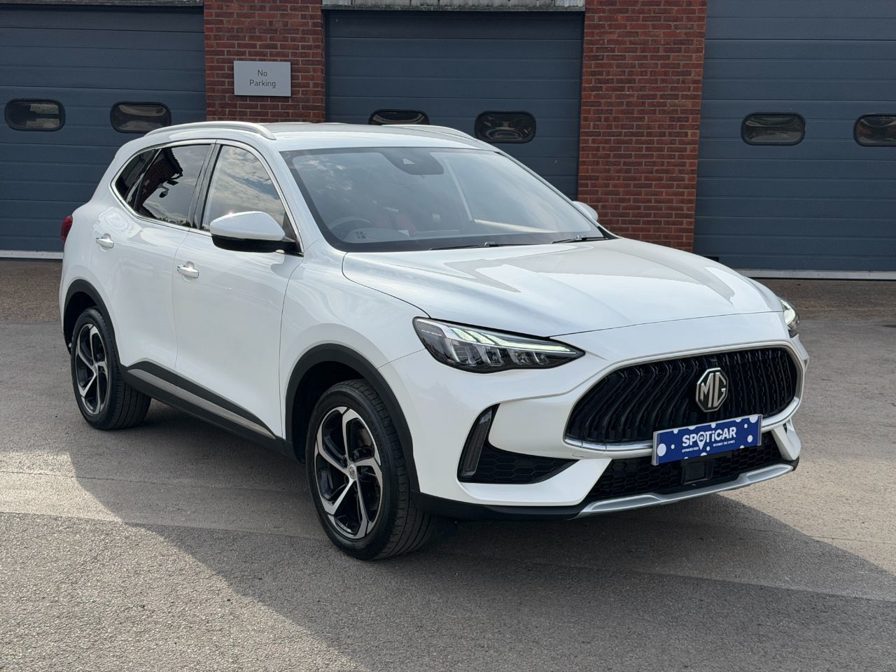 2023 MG Motor UK HS