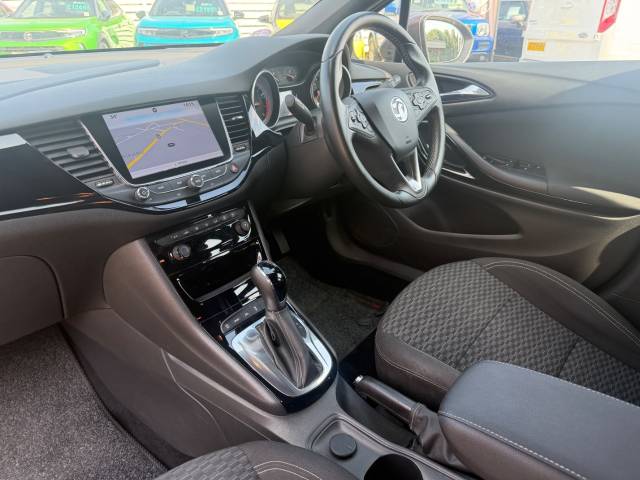 2017 Vauxhall Astra 1.4T 16V 150 SRi Nav 5dr Auto