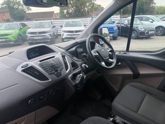 2016 Ford Tourneo Custom 2.0 TDCi 105ps Low Roof 9 Seater Zetec