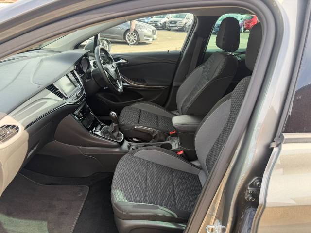 2020 Vauxhall Astra 1.2 Turbo 145 SRi VX-Line Nav 5dr