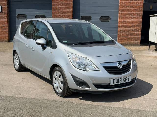 Vauxhall Meriva 1.4T 16V Exclusiv 5dr MPV Petrol Silver