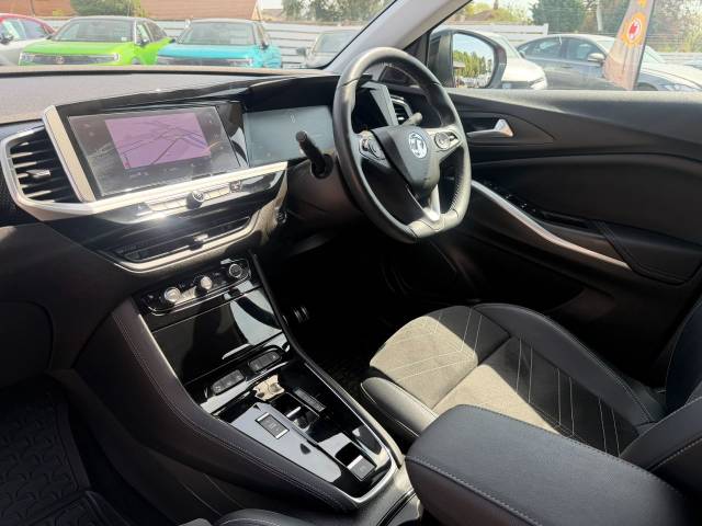 2023 Vauxhall Grandland 1.5 Turbo D Ultimate 5dr Auto
