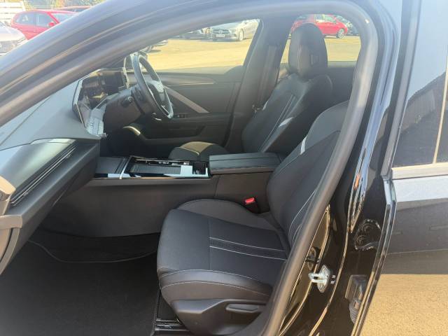 2025 Vauxhall Astra 1.2 Turbo 130 GS 5dr Auto