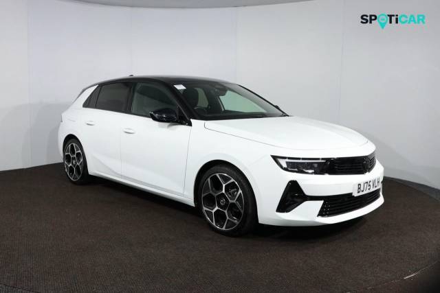 Vauxhall Astra 1.2 Turbo 130 Ultimate 5dr Auto Hatchback Petrol White