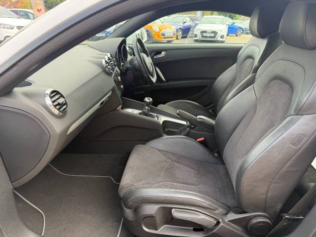 2013 Audi TT 2.0T FSI Black Edition 2dr
