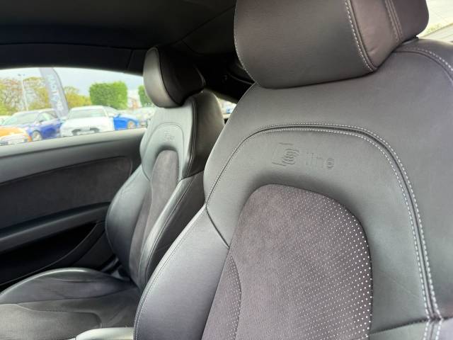 2013 Audi TT 2.0T FSI Black Edition 2dr