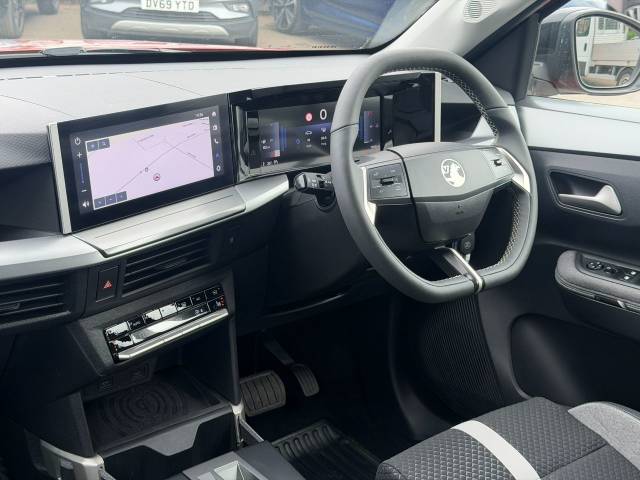 2025 Vauxhall Frontera 1.2 Hybrid [136] GS 5dr e-DCT6 7 Seat