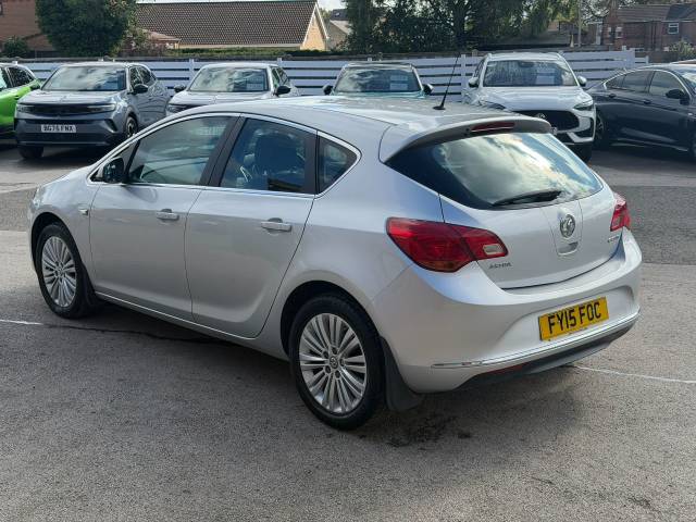 2015 Vauxhall Astra 1.6 CDTi 16V ecoFLEX Excite 5dr