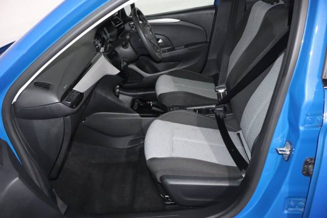 2024 Vauxhall Corsa 0.0 100kW Design 50kWh 5dr Auto