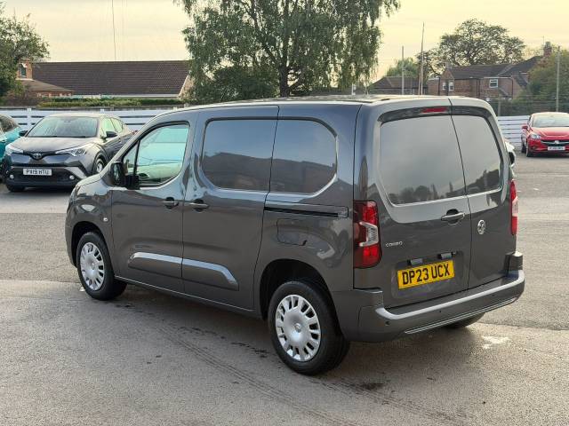2023 Vauxhall Combo Cargo 2300 1.5 Turbo D 100ps H1 Pro Van