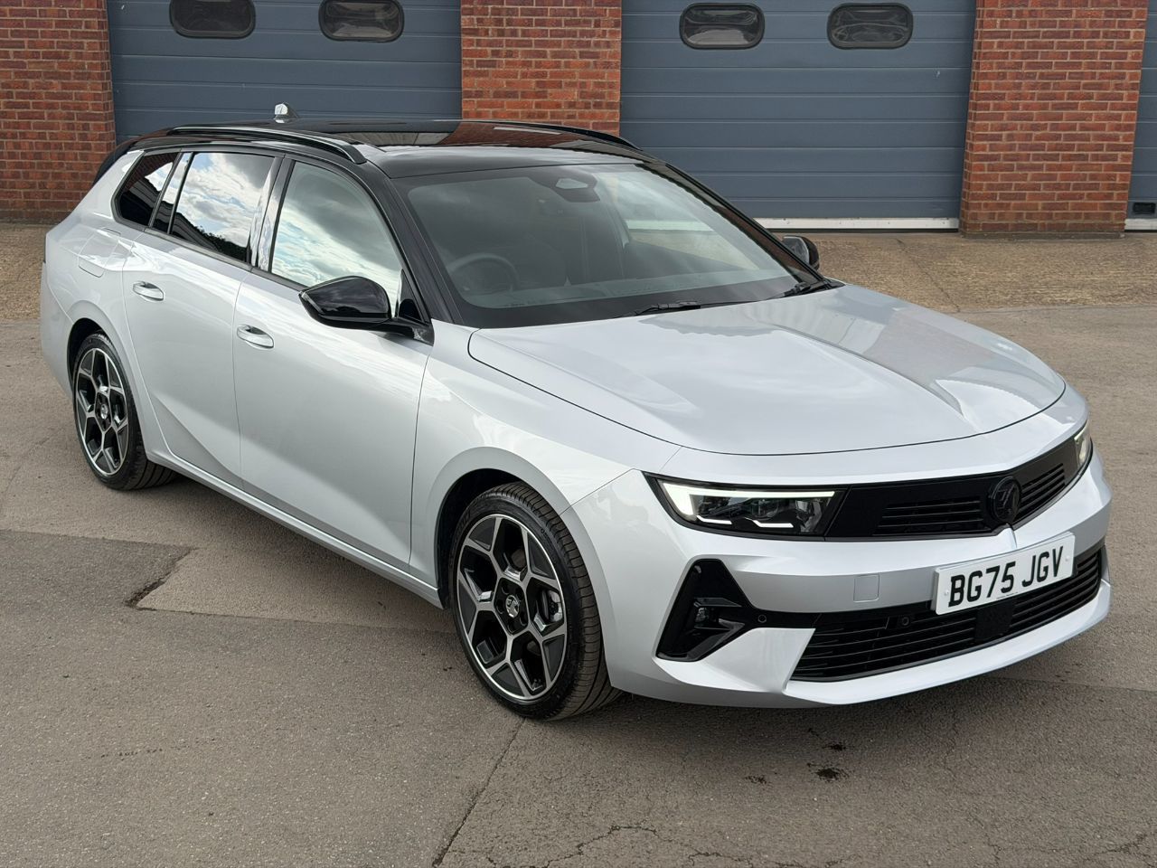 2025 Vauxhall Astra
