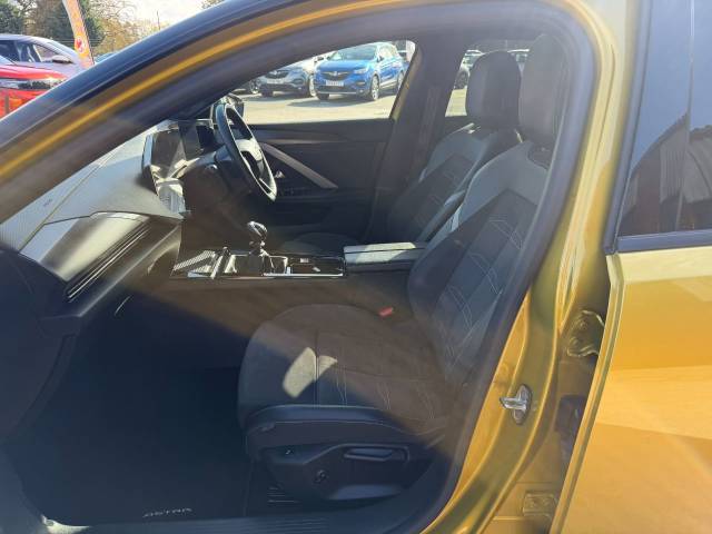2024 Vauxhall Astra 1.2 Turbo 130 Ultimate 5dr